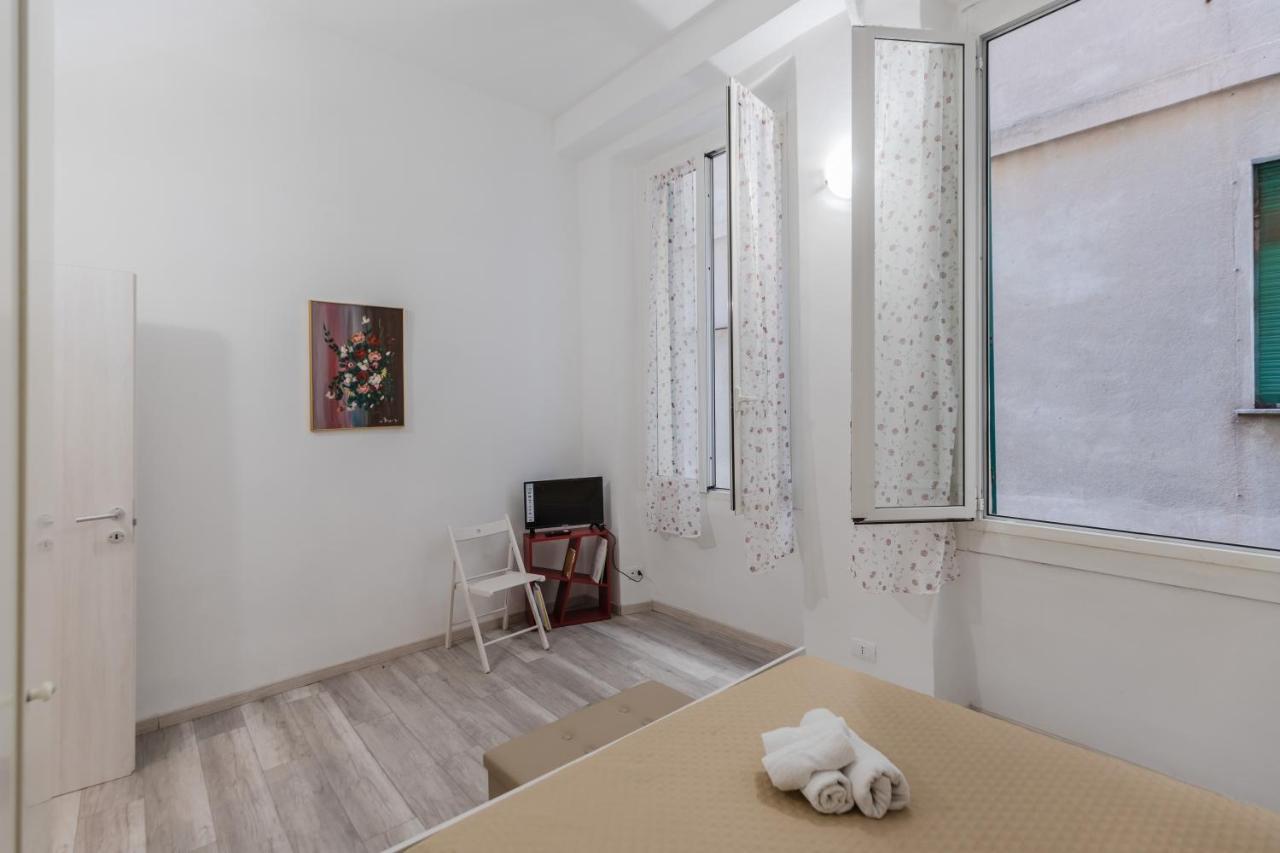 Appartamento Mattoni Rossi - Affitti Brevi Italia Génova Exterior foto